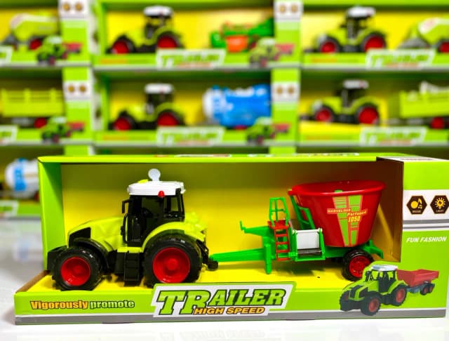 Traktor zabawka – idealna zabawa i rozwój dla Twojego dziecka Traktor zabawka – idealna zabawa i rozwój dla Twojego dziecka