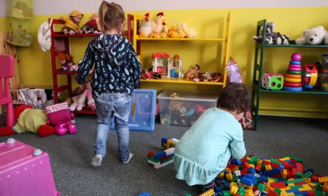 Komu przysługuje 400 zł na żłobek? Sprawdź, czy możesz otrzymać wsparcie Komu przysługuje 400 zł na żłobek? Sprawdź, czy możesz otrzymać wsparcie